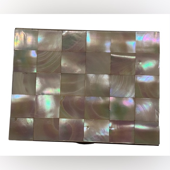 MAKE AN OFFER 🍒 Vintage Mother of Pearl Cigarette Case #9374 - Picture 2 of 11